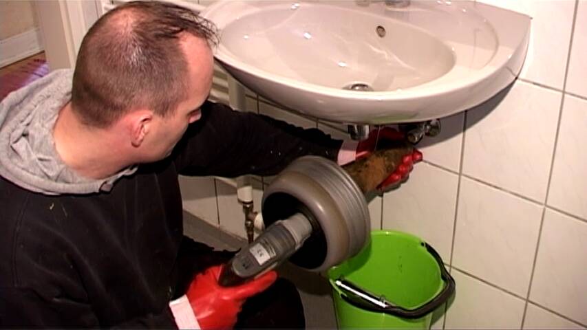 Video 1 RCS Rohr Cleaning Service GmbH - Meisterbetrieb Rohrreinigung und Rohrsanierung